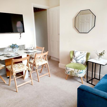 Douglas House, Near Hospital, Attractive And Comfy 2 Bedroom House With Enclosed Yard To Rear Carlisle  Ngoại thất bức ảnh