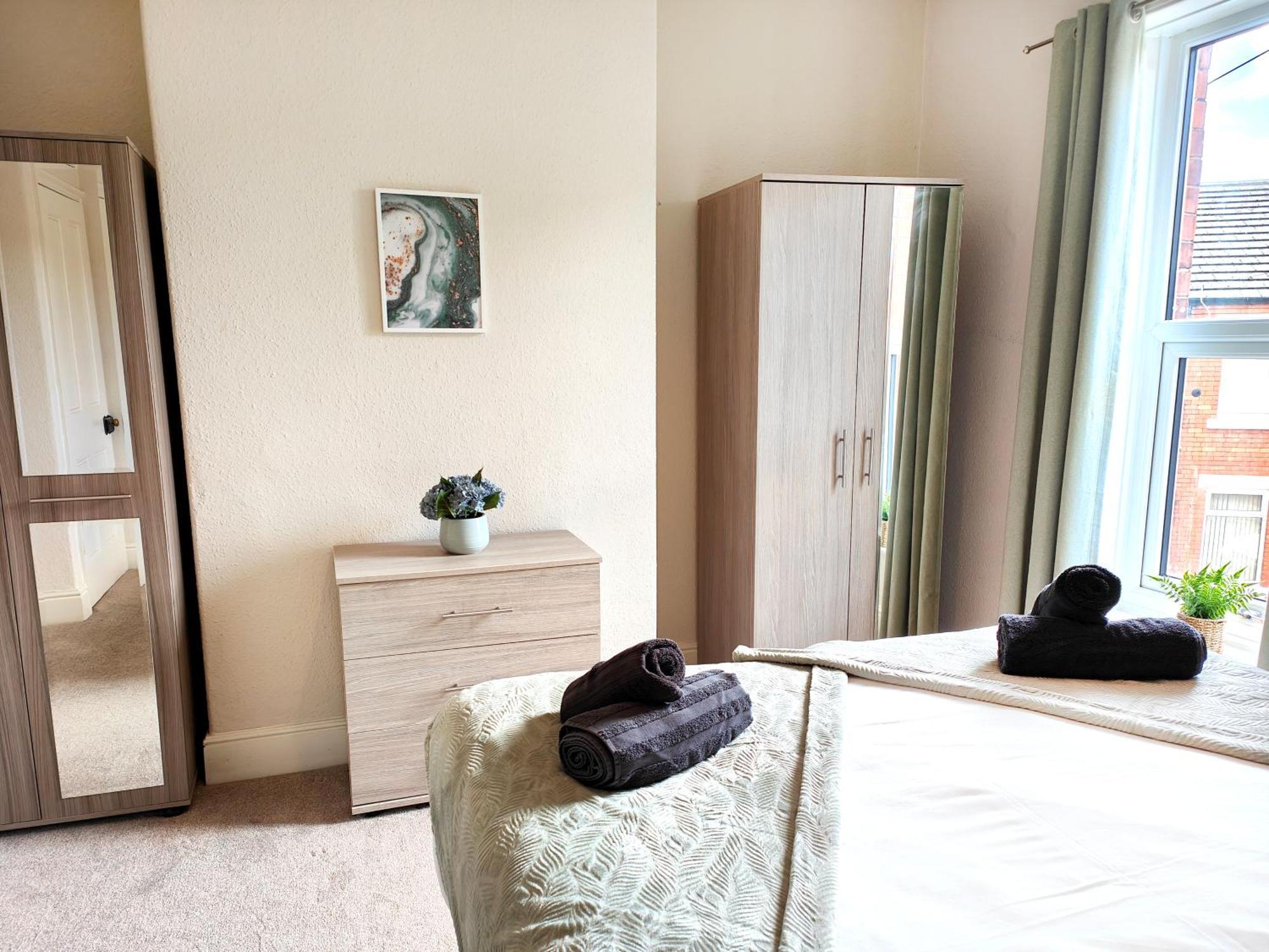 Douglas House, Near Hospital, Attractive And Comfy 2 Bedroom House With Enclosed Yard To Rear Carlisle  Ngoại thất bức ảnh