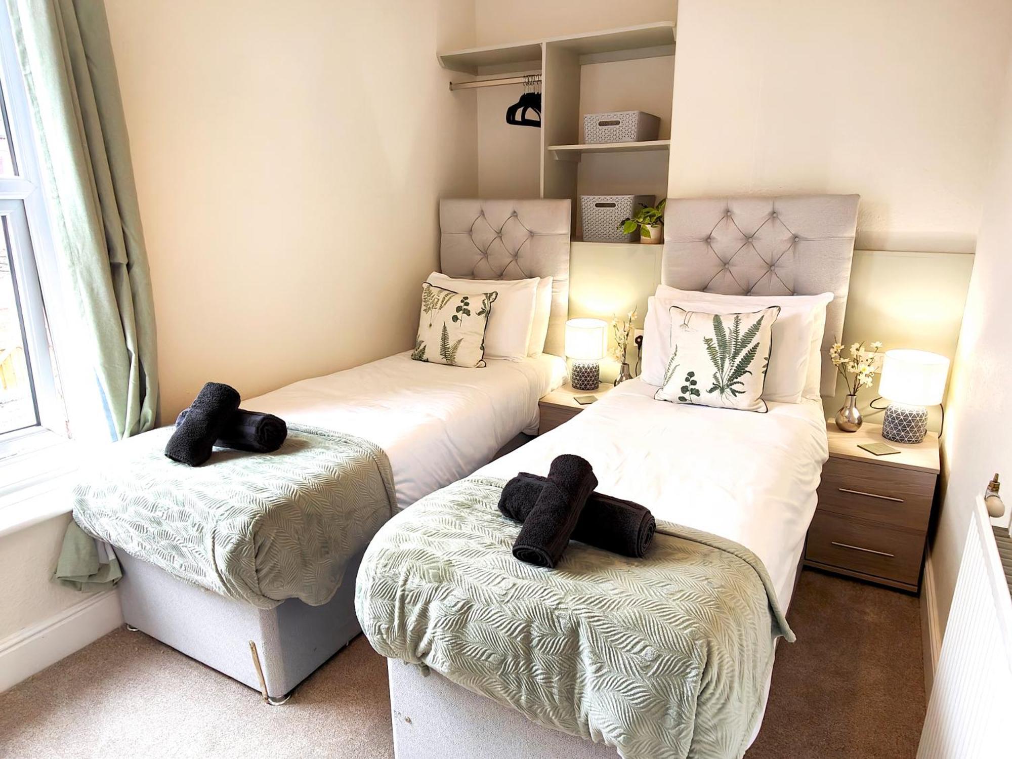 Douglas House, Near Hospital, Attractive And Comfy 2 Bedroom House With Enclosed Yard To Rear Carlisle  Ngoại thất bức ảnh