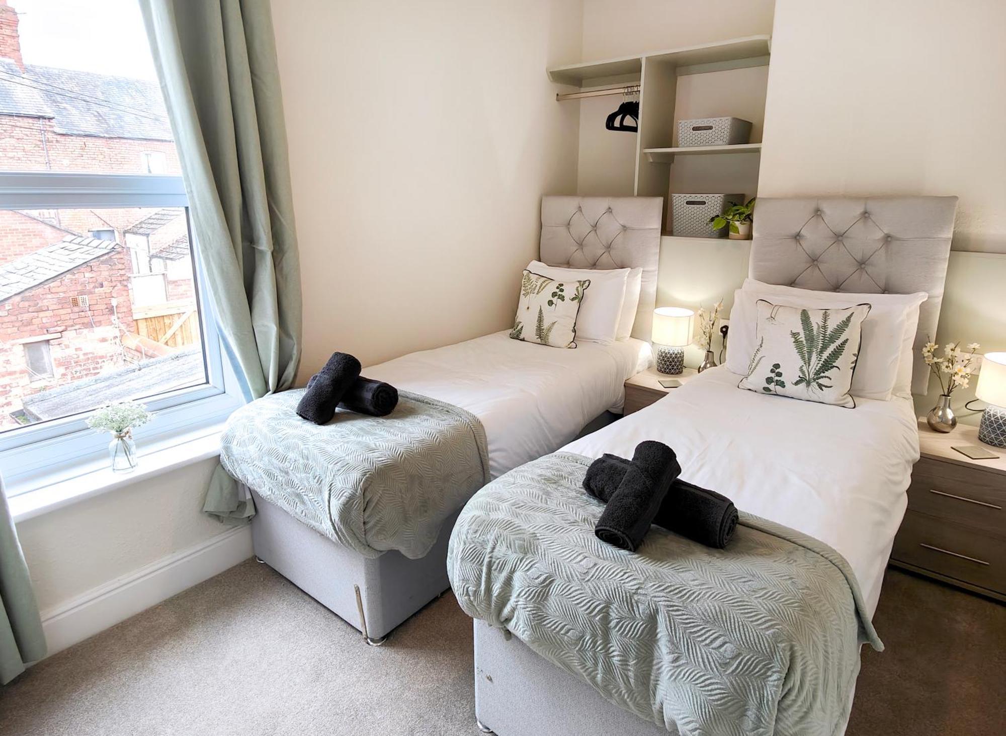 Douglas House, Near Hospital, Attractive And Comfy 2 Bedroom House With Enclosed Yard To Rear Carlisle  Ngoại thất bức ảnh